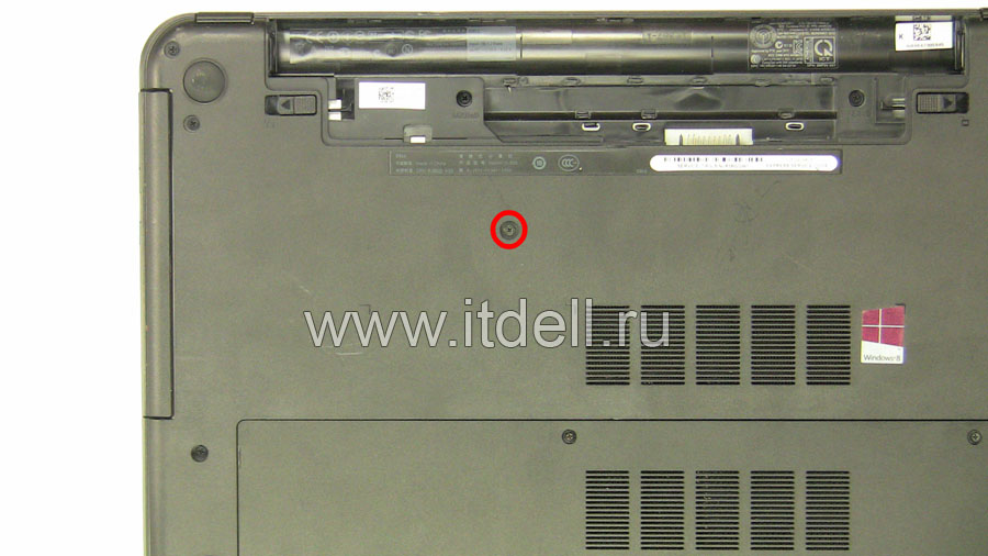 как разобрать нотбуки dell inspiron 3521 и 5521 открутите винт, держащий DVD-привод