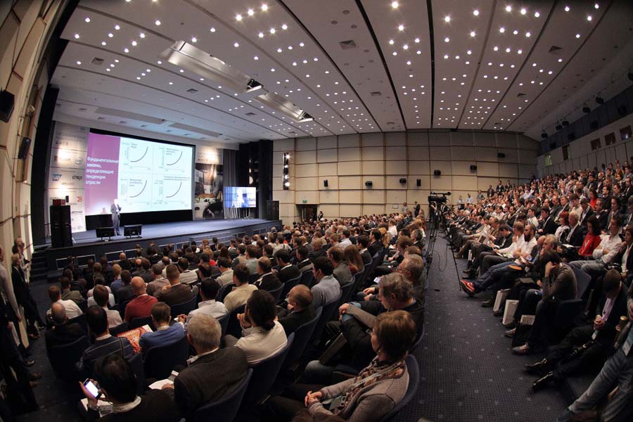 В Москве прошел Dell Solutions Forum 2013. Презентация в конференц-зале
